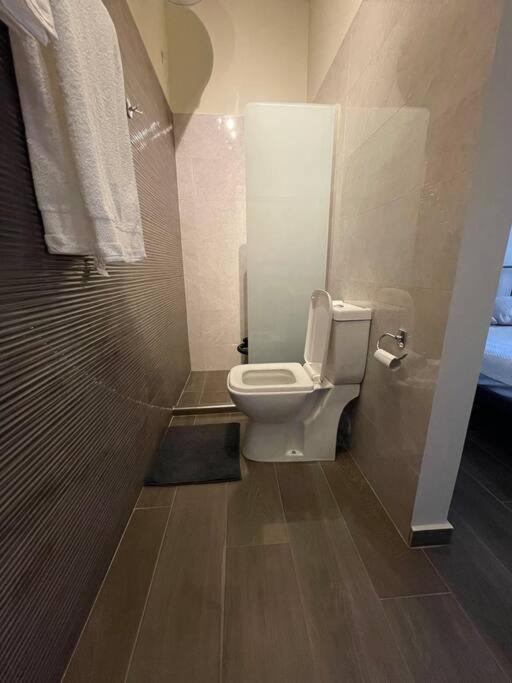 City Apartment Corinth Bagian luar foto